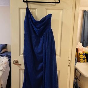 Elegant Blue Strapless Dress